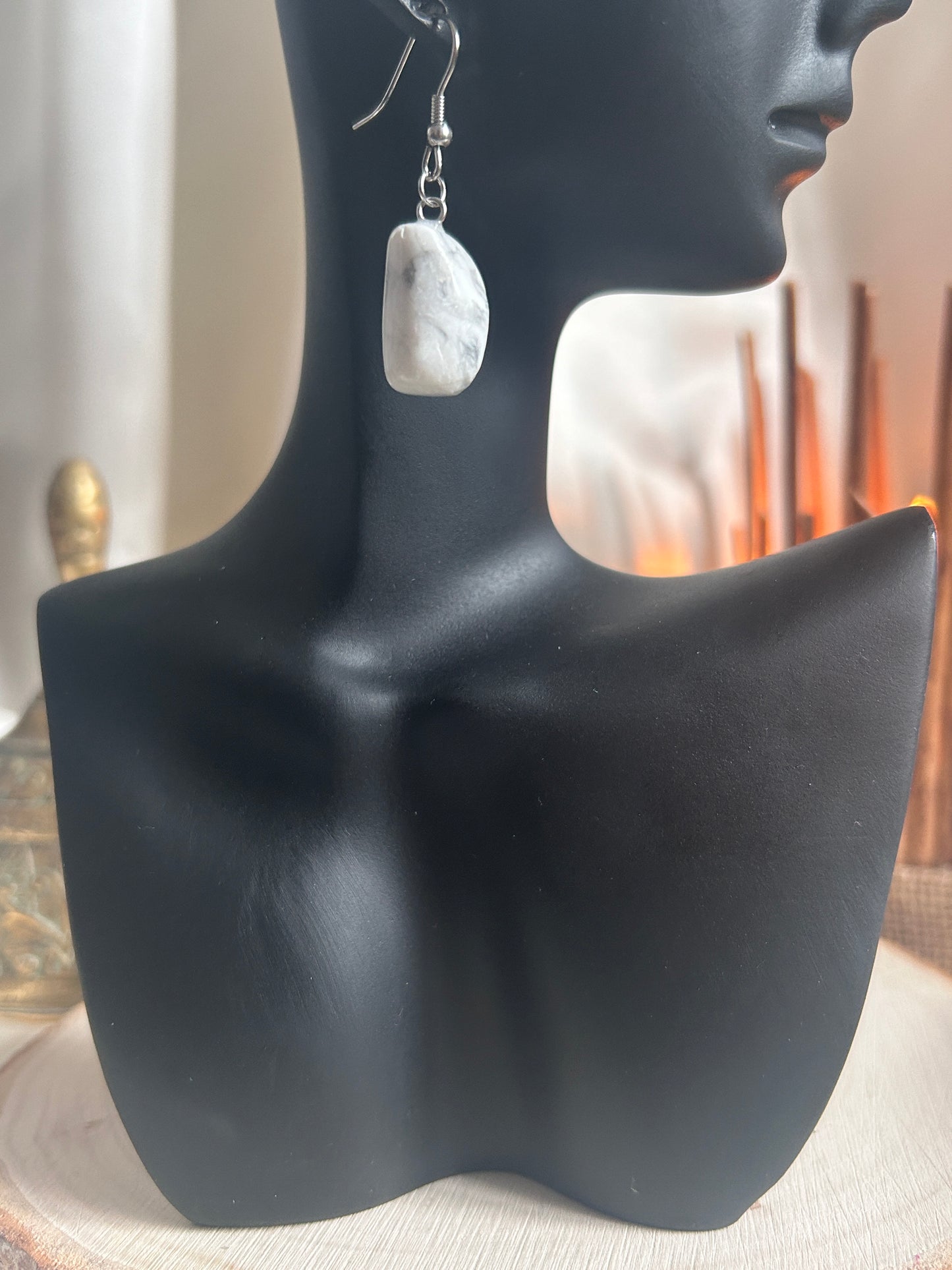 Blanc Horizon - Howlite