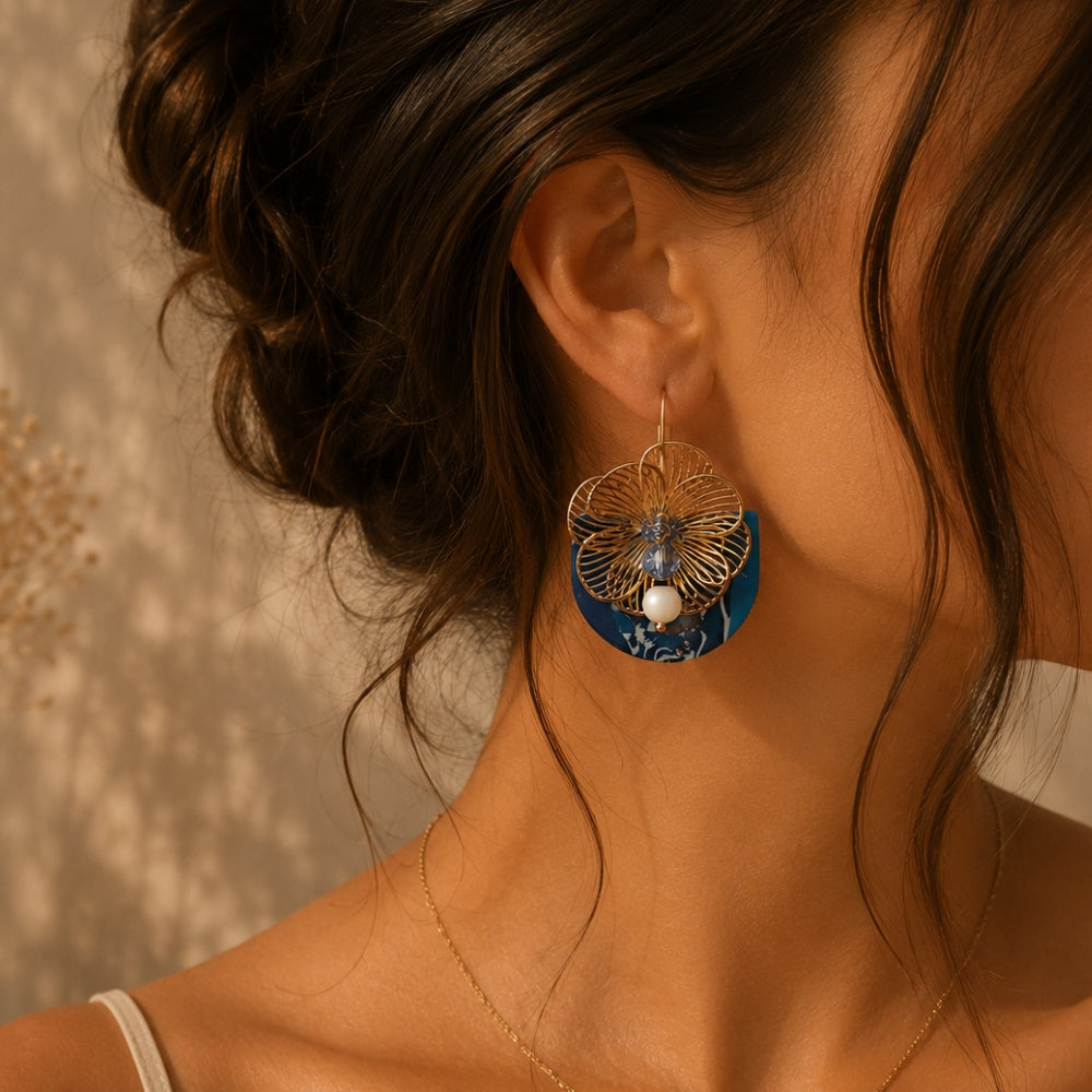 Boucles d'Oreilles Pureté Lunaire – Nacre