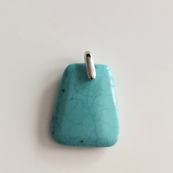Calme Bleu – Howlite turquoise