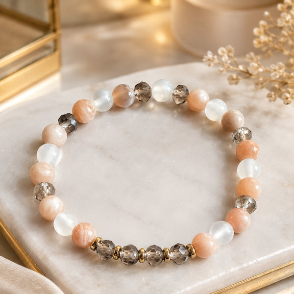 Bracelet Douceur Lunaire – Pierre de Lune Rose, Sélénite & Cristal de Roche