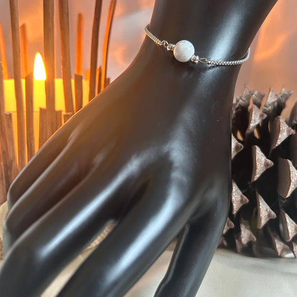 Eclat Paisible - Howlite