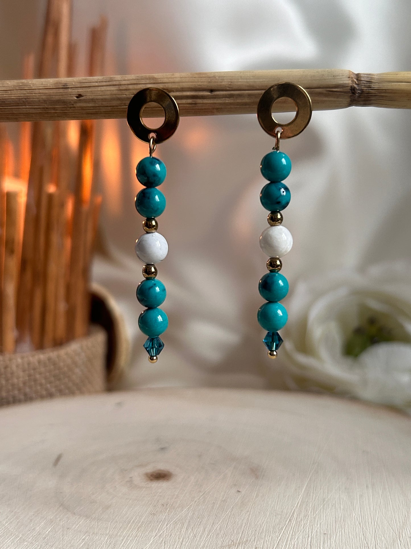 Ciel et Terre - Turquoise de Chine & Howlite