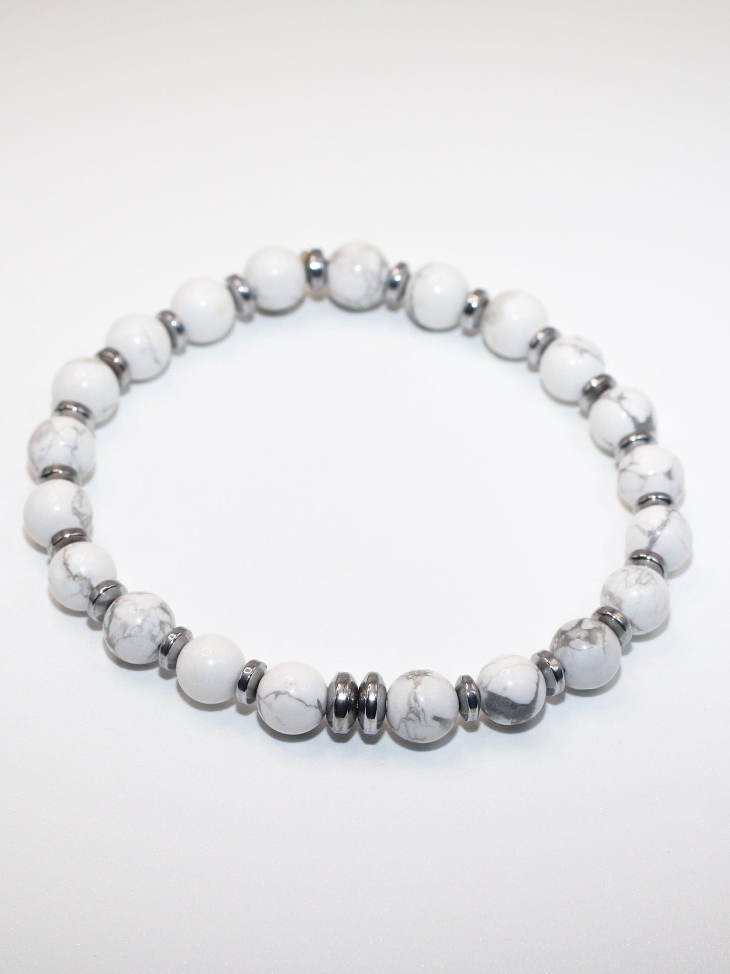 Equilibre Celeste - Howlite