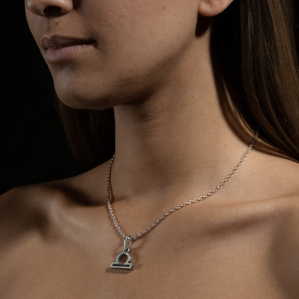 Collier Balance – Harmonie, Équilibre & Énergie