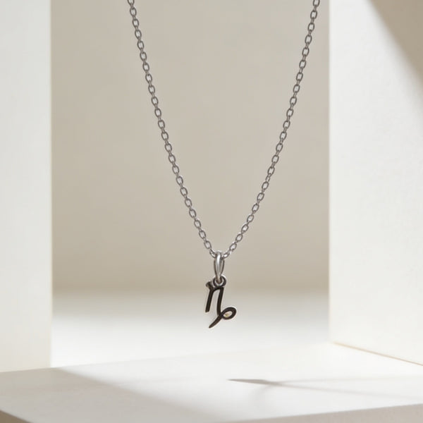 Collier Capricorne – Ambition, Discipline & Réussite